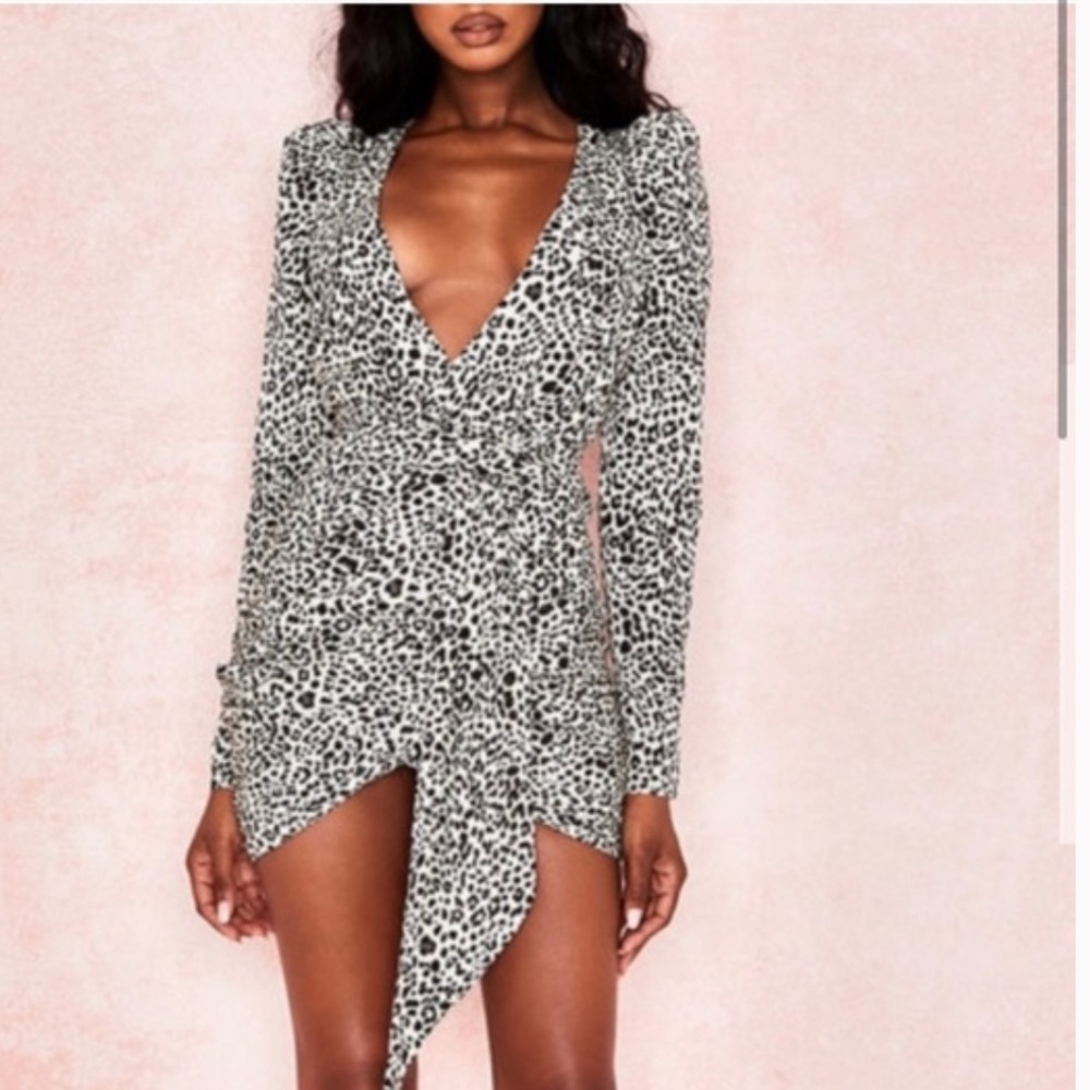 Brand new house of cb dress